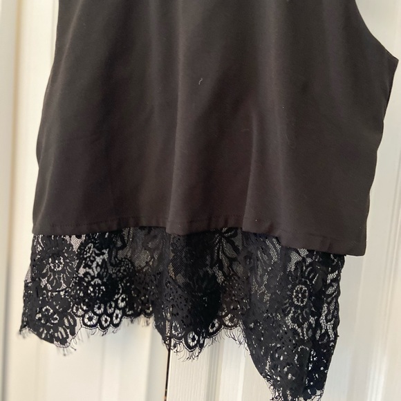 Elegant black lace top - Picture 6 of 9